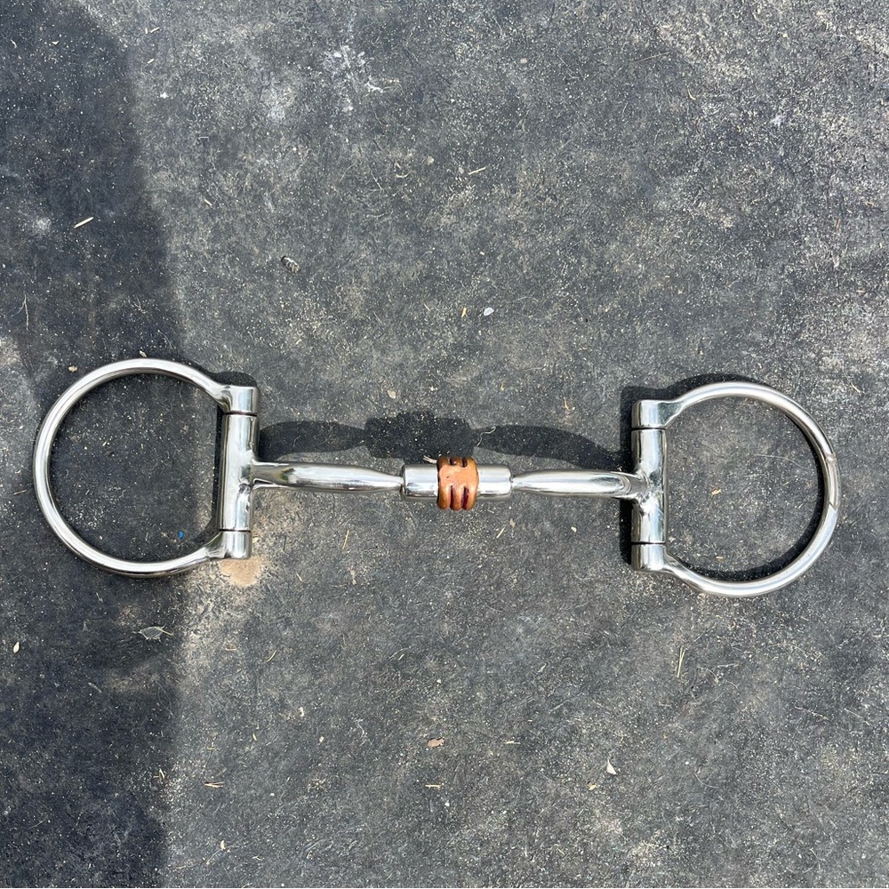 Farm Chic’ Boutique D-Ring Snaffle